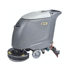 SC 45 B Akülü Yer Yıkama Otomatı